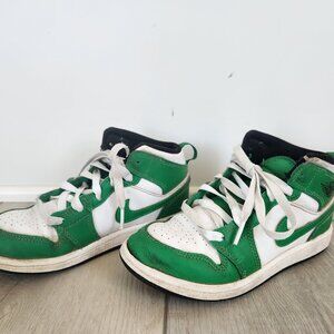 Nike Air Jordan 1 Lucky Green Youth Shoes DQ8424-301 Size 1Y